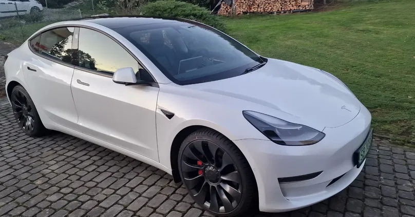 śląskie Tesla Model 3 cena 169000 przebieg: 96000, rok produkcji 2021 z Cieszyn